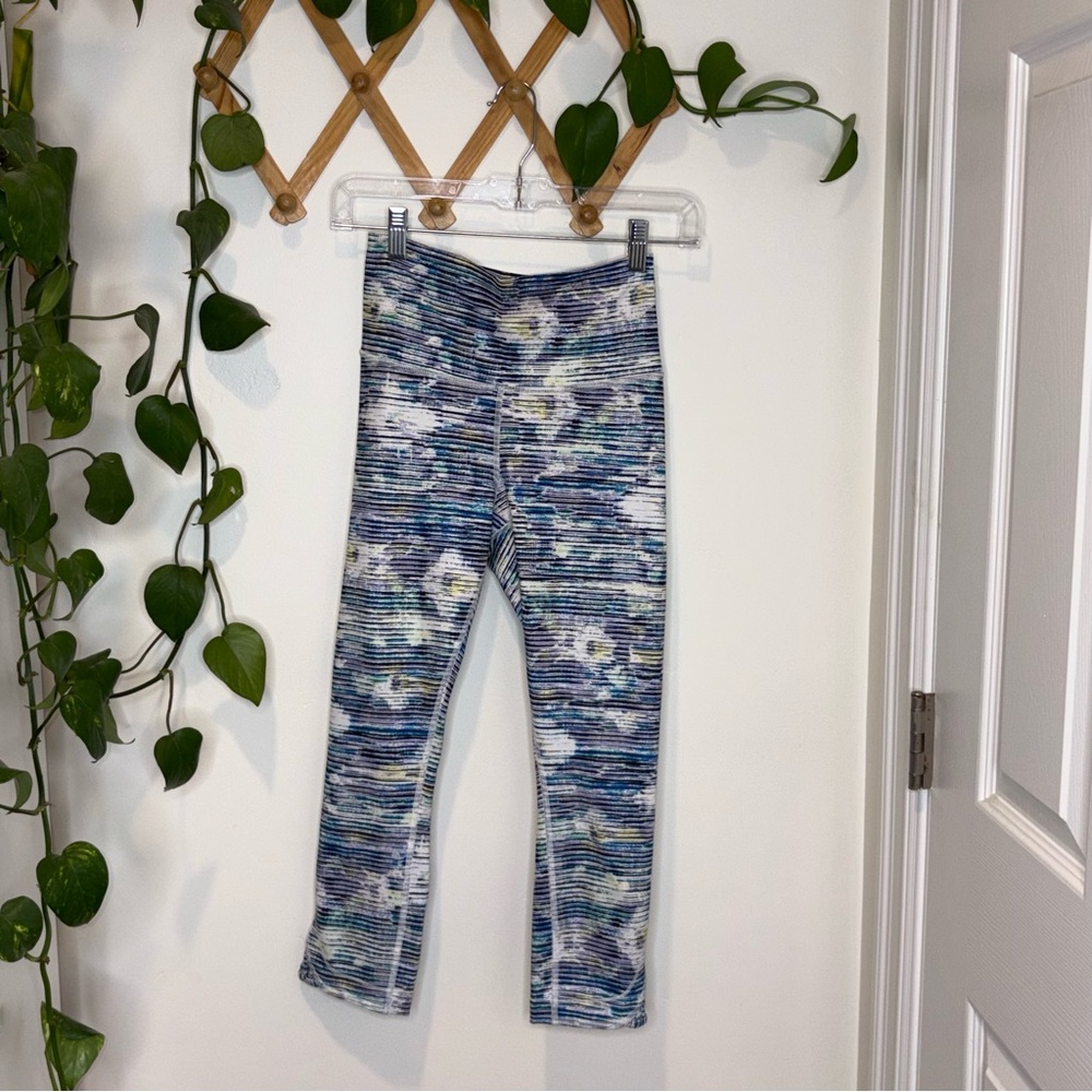 LULULEMON True Self Crop II Blurry Belle Multi